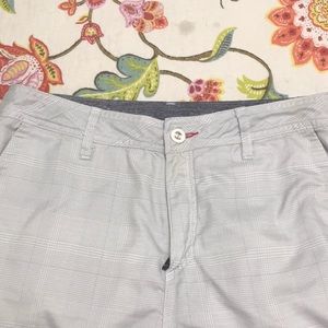 O’Neill flat front super soft hybrid shorts 32 waist